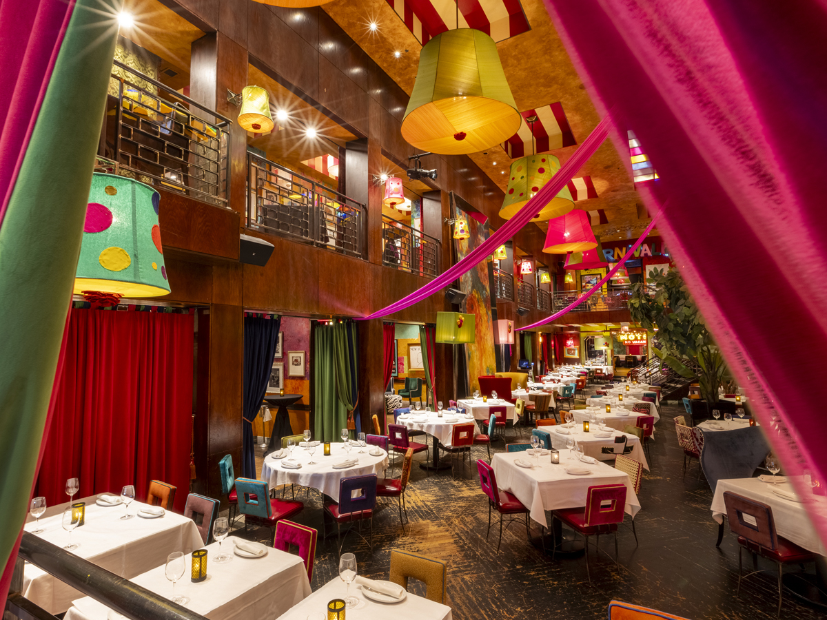 Main Dining Room : Image 6